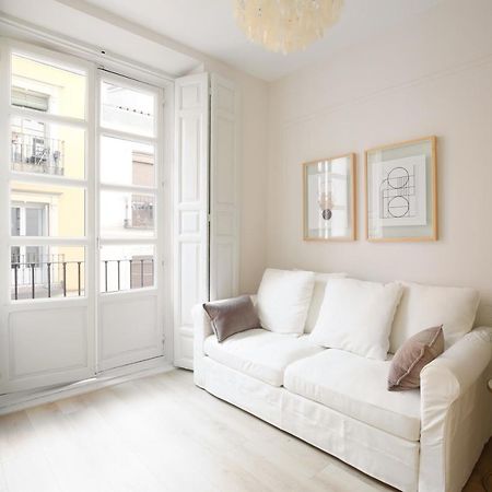 Staylish Studio Apartment In Malasana Madrid Ngoại thất bức ảnh