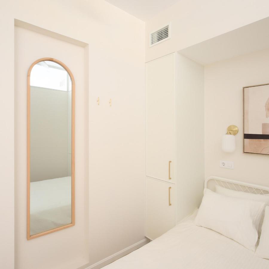Staylish Studio Apartment In Malasana Madrid Ngoại thất bức ảnh
