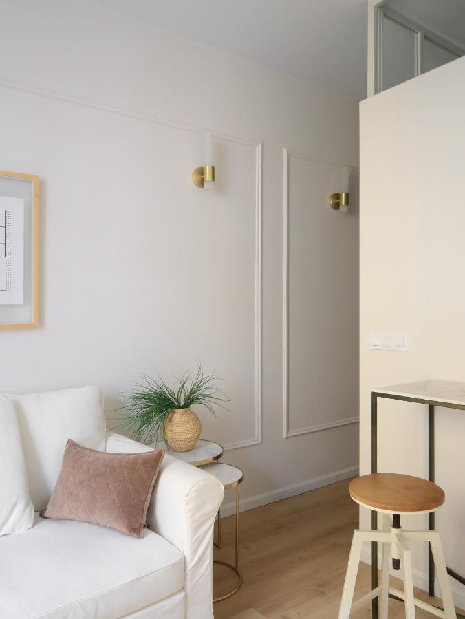 Staylish Studio Apartment In Malasana Madrid Ngoại thất bức ảnh