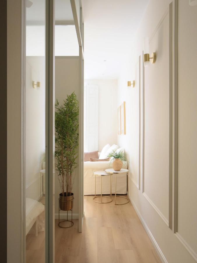 Staylish Studio Apartment In Malasana Madrid Ngoại thất bức ảnh