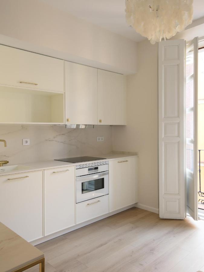 Staylish Studio Apartment In Malasana Madrid Ngoại thất bức ảnh