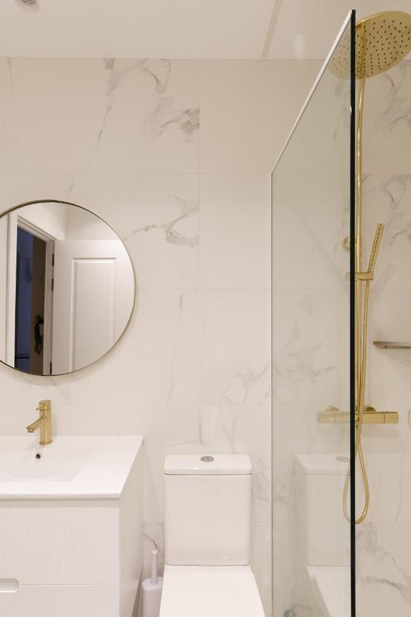 Staylish Studio Apartment In Malasana Madrid Ngoại thất bức ảnh